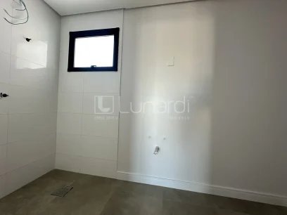 Foto Apartamento com 3 Suítes
