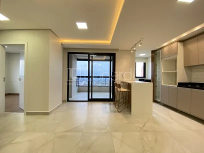 Foto Apartamento com 2 Suítes
