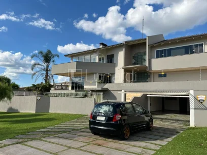 Foto Casa com 5 Dormitórios