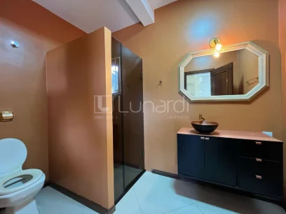 Foto Casa com 5 Dormitórios