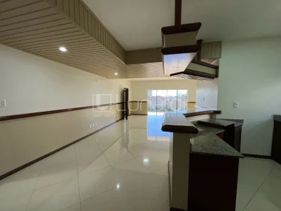 Foto Casa com 5 Dormitórios