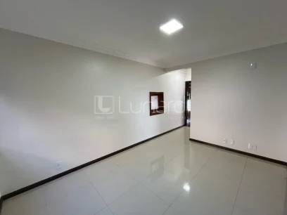 Foto Casa com 5 Dormitórios