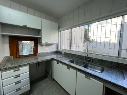 Foto Casa com 5 Dormitórios
