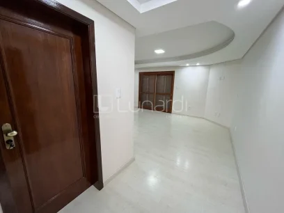 Foto Casa com 5 Dormitórios