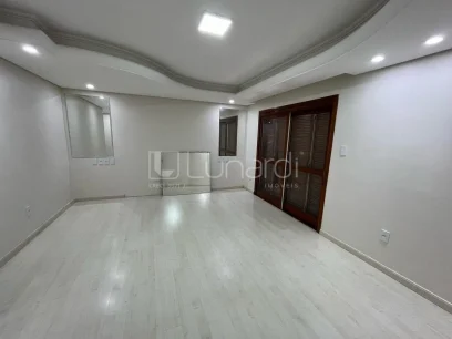 Foto Casa com 5 Dormitórios