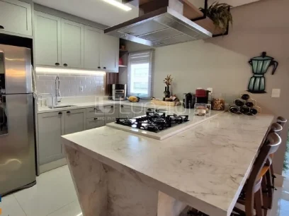 Foto Apartamento com 2 Suítes