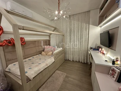 Foto Apartamento com 3 Dormitórios