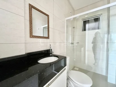 Foto Apartamento com 2 Dormitórios