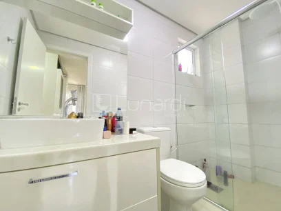 Foto Apartamento com 2 Dormitórios