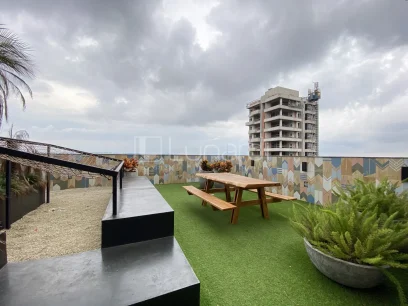 Foto Apartamento com 2 Suítes