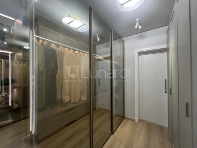 Foto Apartamento com 3 Dormitórios