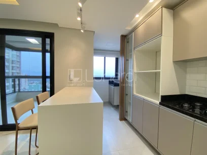 Foto Apartamento com 2 Suítes