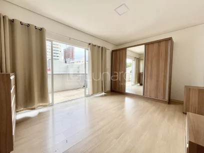 Foto Apartamento com 3 Dormitórios