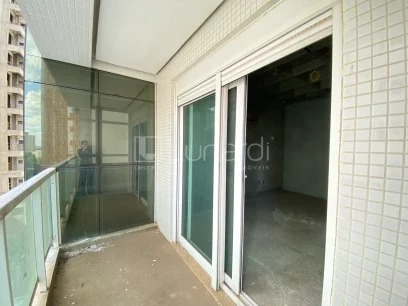 Foto Apartamento com 4 Suítes