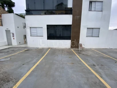 Foto Apartamento com 2 Dormitórios