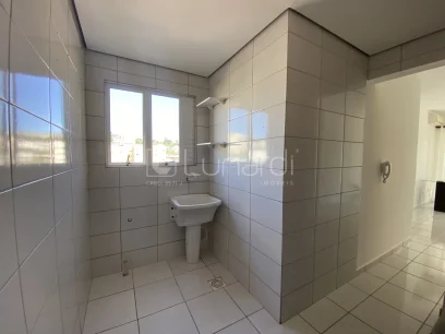 Foto Apartamento com 2 Dormitórios