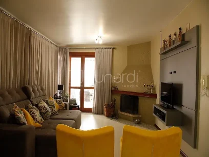 Foto Casa com 5 Dormitórios
