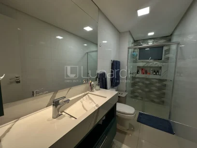 Foto Apartamento com 3 Dormitórios