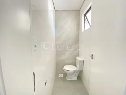 Foto Sobrado com 3 Dormitórios