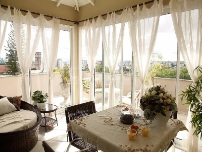 Foto Casa com 5 Dormitórios