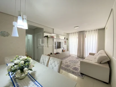 Foto Apartamento com 2 Dormitórios