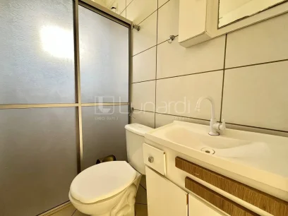 Foto Apartamento com 2 Dormitórios