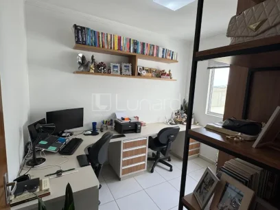 Foto Apartamento com 2 Dormitórios