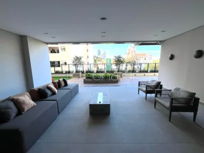 Foto Apartamento com 2 Dormitórios