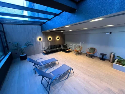 Foto Apartamento com 2 Dormitórios