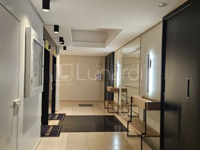 Foto Apartamento com 2 Dormitórios