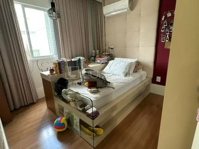 Foto Apartamento com 3 Dormitórios