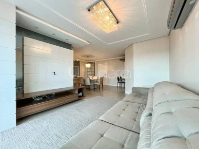 Apartamento com 2 Dormitórios