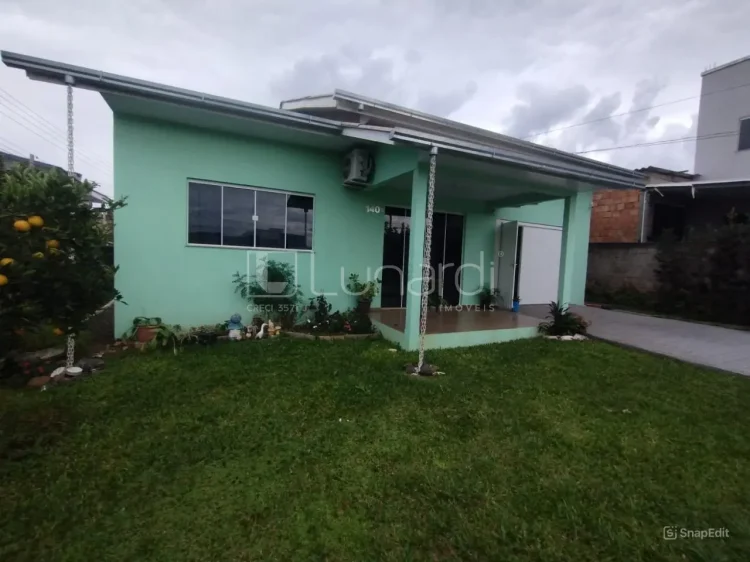 Casa com 2 Dormitórios