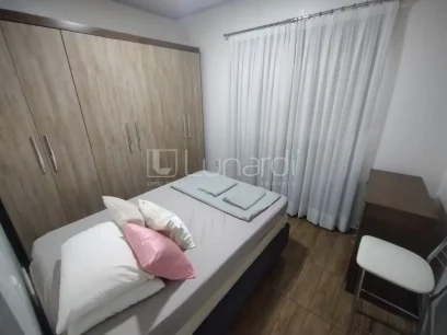 Foto Casa com 2 Dormitórios