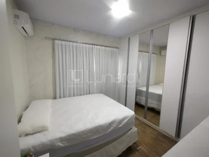 Foto Casa com 2 Dormitórios