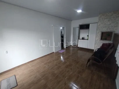 Foto Casa com 2 Dormitórios