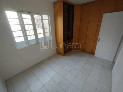 Foto Casa com 3 Dormitórios