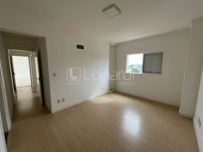 Foto Apartamento com 3 Dormitórios
