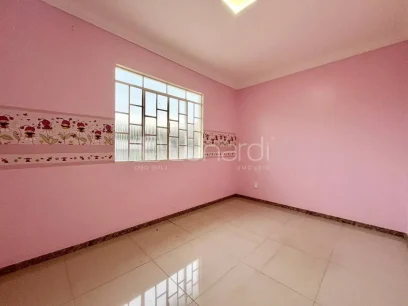 Foto Casa com 4 Dormitórios