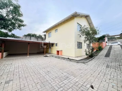 Foto Casa com 4 Dormitórios
