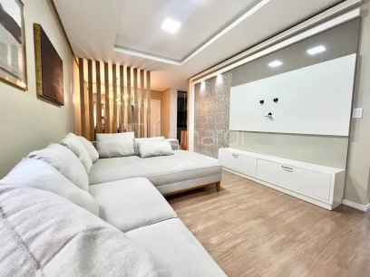 Apartamento com 3 Dormitórios