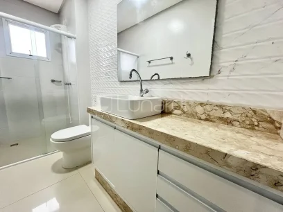 Foto Apartamento com 3 Dormitórios
