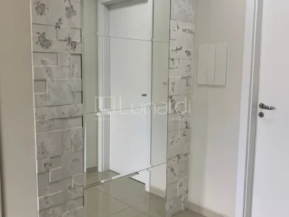Foto Apartamento com 2 Dormitórios