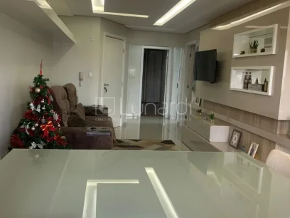 Foto Apartamento com 2 Dormitórios