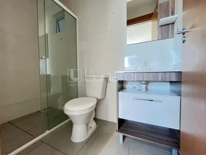 Foto Apartamento com 2 Dormitórios