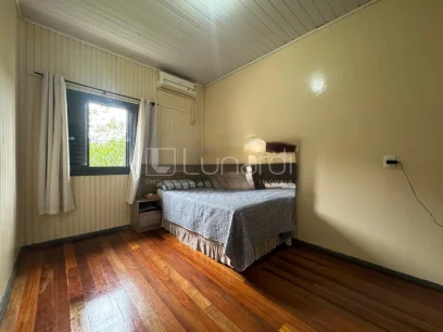 Foto Casa com 3 Dormitórios