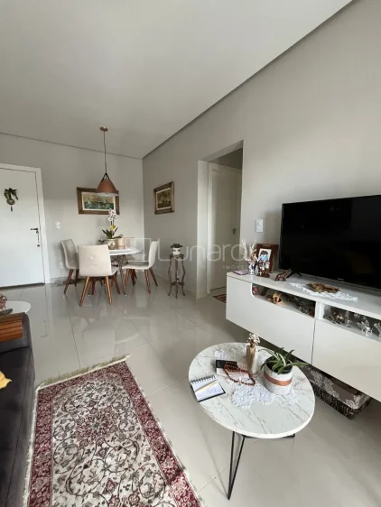 Apartamento com 2 Dormitórios