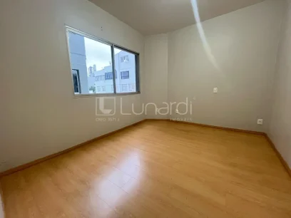 Foto Apartamento com 2 Dormitórios