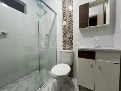 Foto Apartamento com 2 Dormitórios