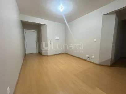 Foto Apartamento com 2 Dormitórios